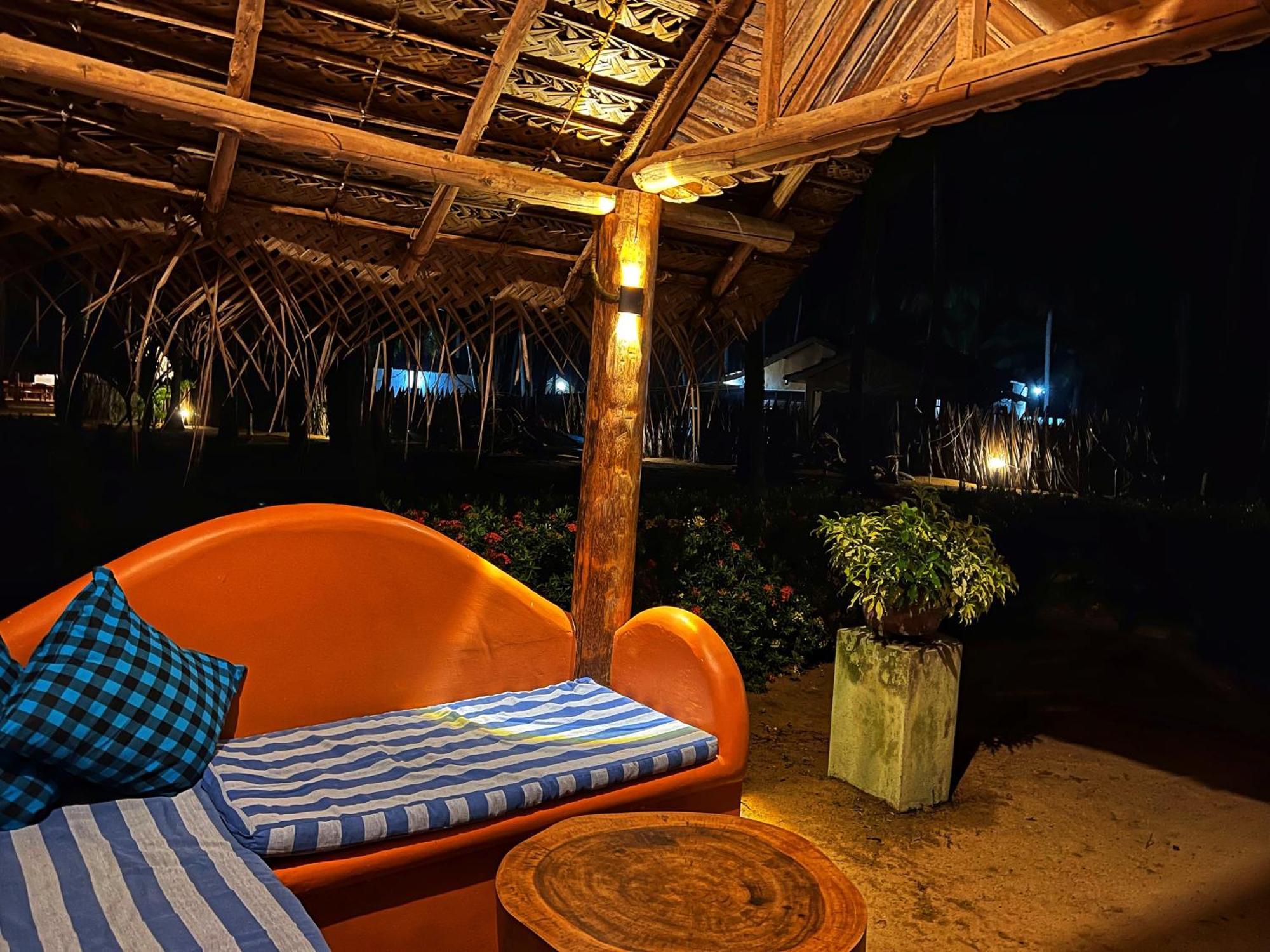 Roshanne Beach Resort Kalpitiya Exterior photo