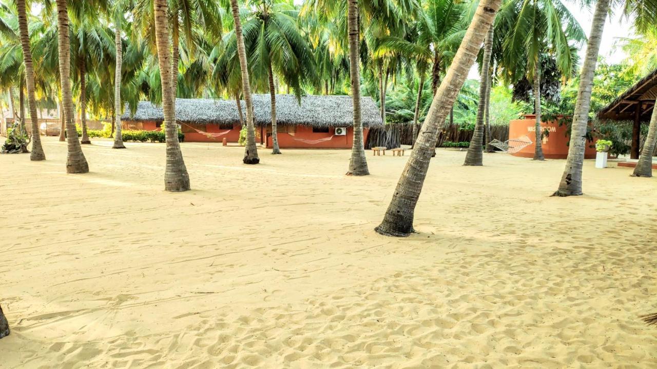 Roshanne Beach Resort Kalpitiya Exterior photo